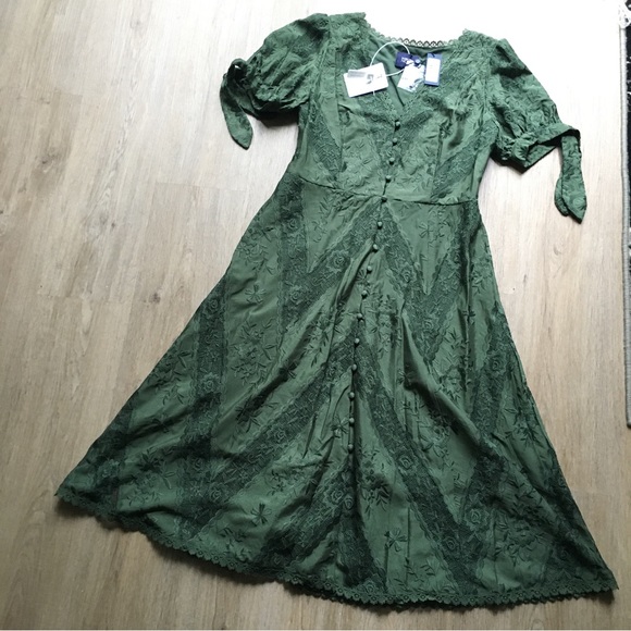 Lace floral midi dress for women | Serena
